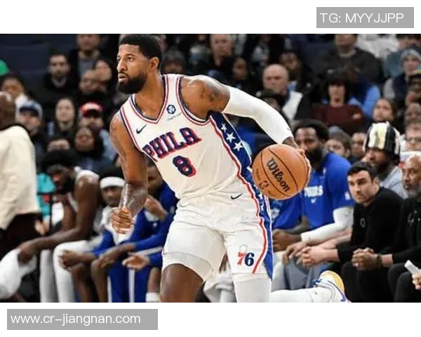 乔治半场表现亮眼12分钟内贡献7分2篮板1助攻2抢断展现实力