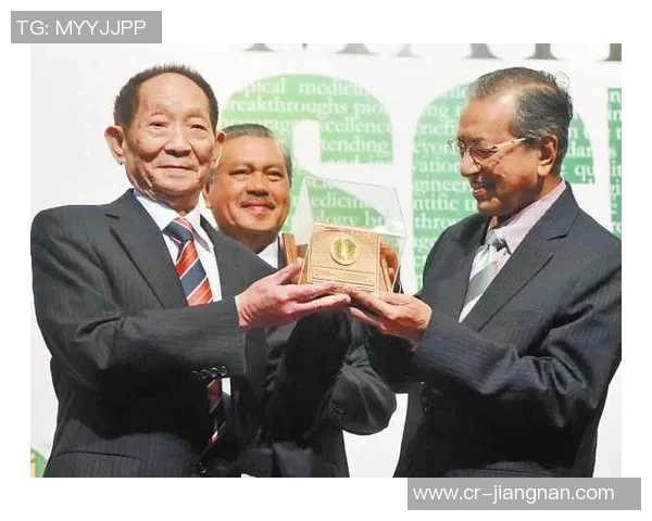 乔治父亲谈儿子未入蓝军名单的心态引导与努力的重要性