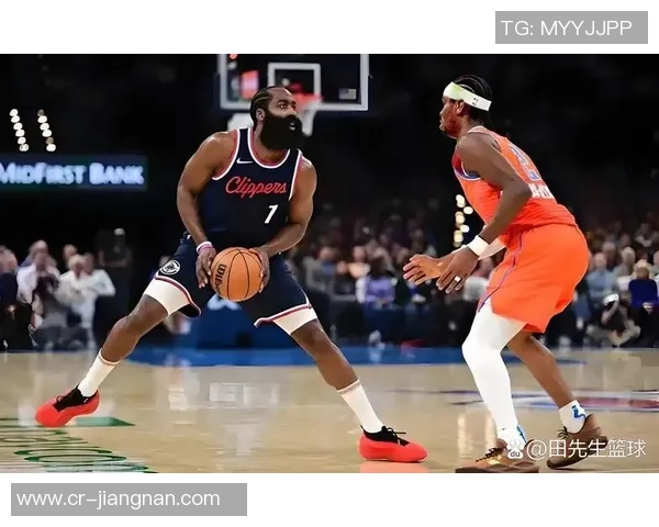 亚历山大谈对手:真正的挑战来自詹杜库登而非同龄球员 亚历山大谈对手:真正的挑战来自詹杜库登而非同龄球员