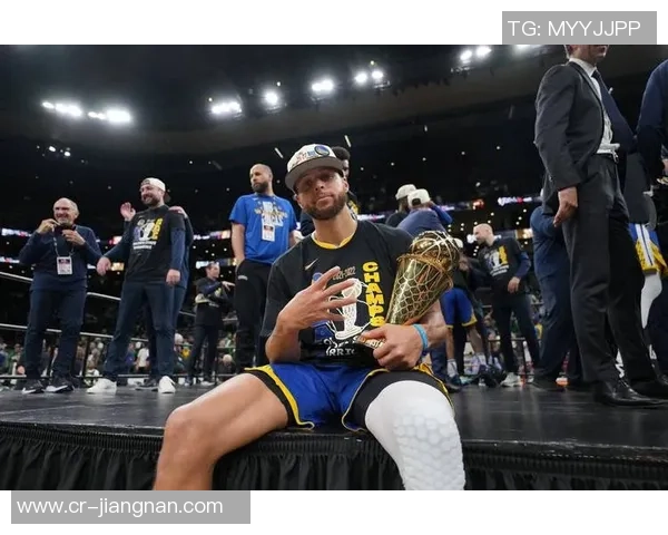 夸梅评价库里球技出众但个人生活粗心库嫂言论引发争议