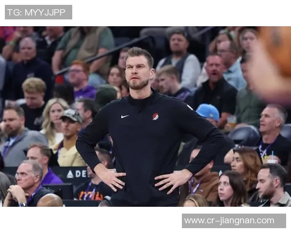 拓媒分析杨瀚森替补中锋表现不佳建议球队关注努尔基奇与篮网夏普