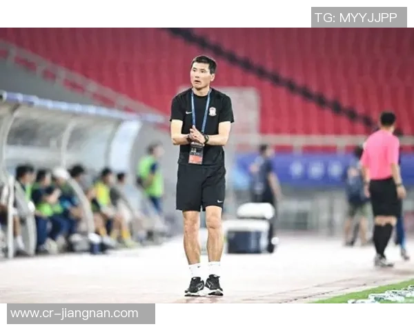 直播吧报道宋凯邵佳一亲临现场共同见证足协杯决赛精彩对决 直播吧报道宋凯邵佳一亲临现场共同见证足协杯决赛精彩对决